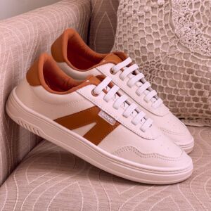 T&ecirc;nis Feminino Advanced Off Detalhe Caramelo