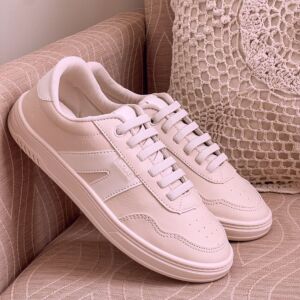 T&ecirc;nis Feminino Advanced Off Detalhe Branco