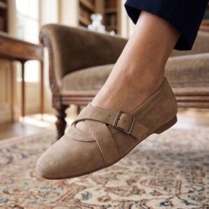 Sapatilha Mary Jane Tiras em X Camurça Cinza