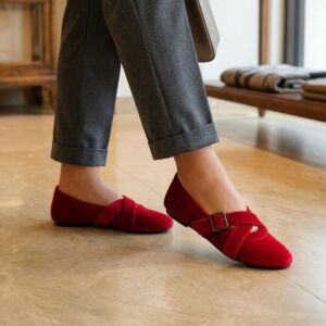 Sapatilha Mary Jane Tiras em X Camurça Vermelho