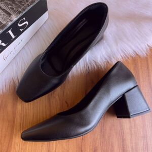 Scarpin Salto Bloco Bico Quadrado Preto