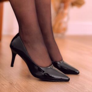Scarpin Clássico Salto Médio Bico Fino Verniz Preto