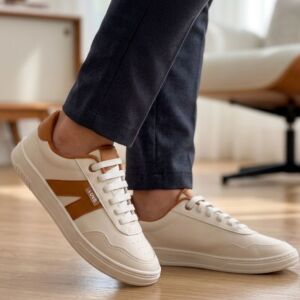 T&ecirc;nis Feminino Advanced Off Detalhe Caramelo